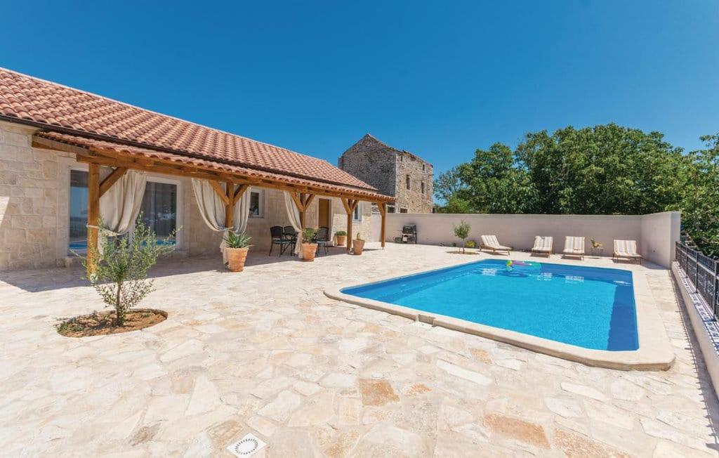 Holiday House Barba - Vrana Pakoštane エクステリア 写真
