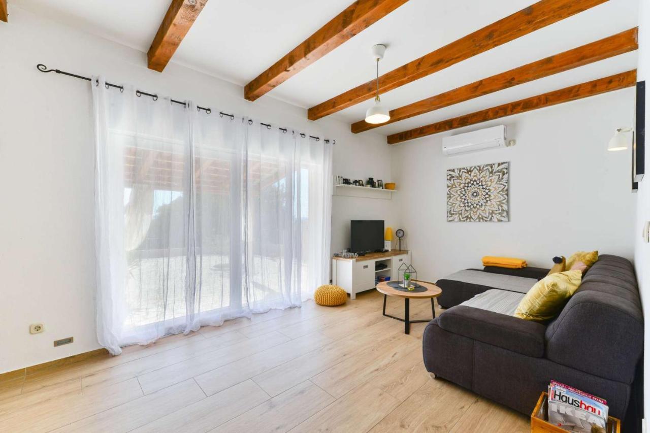 Holiday House Barba - Vrana Pakoštane エクステリア 写真